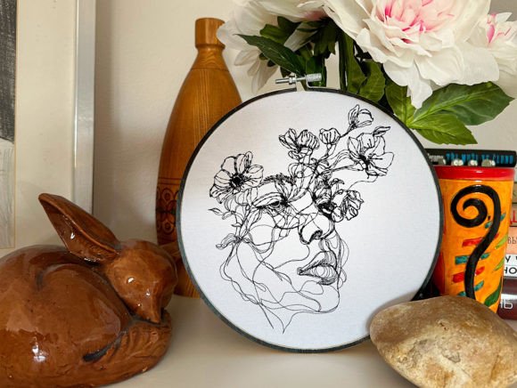 Lady Face One-line Embroidery Design Review